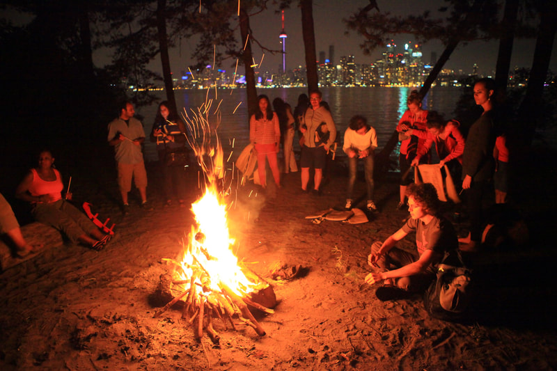 toronto islands sandy beaches are ideal for bonfire activity, volleyball and more corporate and school group events